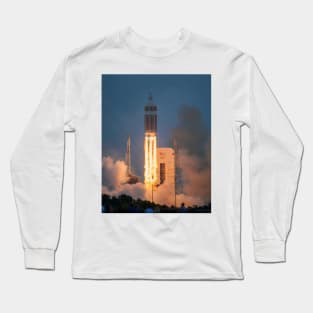 Orion spacecraft test flight launch, 2014 (C035/5500) Long Sleeve T-Shirt